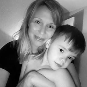 Meet your Posher, Jennilee